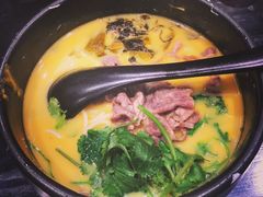 酸汤肥牛面-和府捞面(东直门银座店)