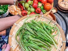 -阿山卓·野生菌火锅·纳西火塘烤肉