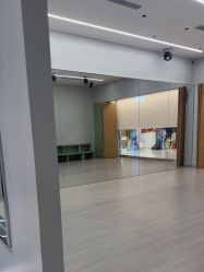 -YASAKI国际舞蹈中心