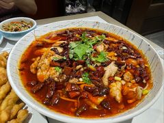 -小锅饭豆腐馆(重工北街普罗旺斯店)