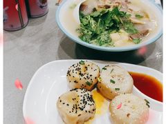-小杨生煎(白玉兰广场店)