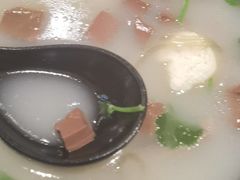 -小杨生煎(金山百联购物中心3楼店)