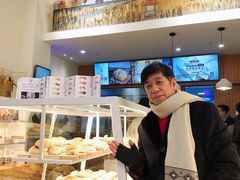面包甜点陈列柜-前进麦味·天然烘焙(凯德1818店)