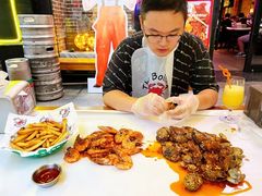 -The Boiling Crab宝灵蟹手抓海鲜(中国首店)