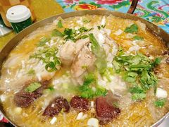 -闯关东东北农家菜(崂山石老人店)