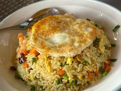 摘星阁招牌炒饭-敦煌山庄摘星阁