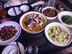 -爱啤精酿·民谣酒馆(滨江店)