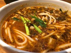小锅米线-云海肴·汽锅鸡·云南菜(苏州中心店)