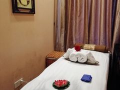 -莱仪堂艾灸经络养生馆(宜川路店)