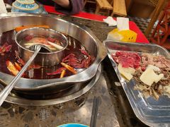 纯牛油鸳鸯锅底-金鼎雪山牦牛杂火锅(理县总店)