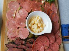 -马克西姆俄罗斯餐厅(通亚街店)