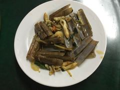 -岛中岛·海鲜大排档·万宁老字号(东澳店)