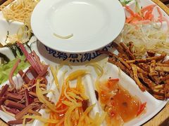 -怪噜范·老贵阳街头名小吃(汇金星力城店)