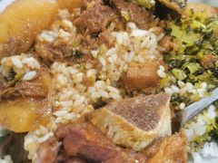 鼎香牛腩饭-鼎鼎小厨