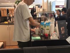 -Manner Coffee(芮欧百货店)
