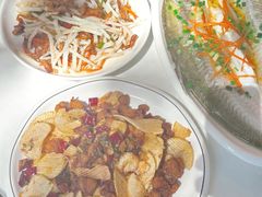 -丹水桥地锅鱼·翘嘴鲌·地方特色全鱼宴(丹江口大坝店)