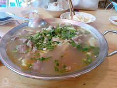 -杨三娘跷脚牛肉(羊子山西路店)