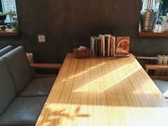 -山茶云南菜(永安里店)