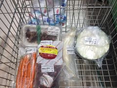 -家乐福(四元桥购物中心店)