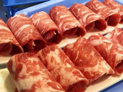 雪花牛肉-拾下卜卜贝•海鲜火锅