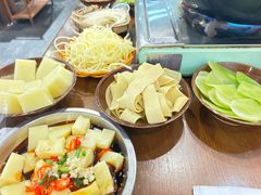 -黔有有贵州酸汤夺夺粉火锅(五味十字店)