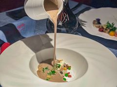 -弦月窗LUNETTE BY AMANDA(复兴路店)