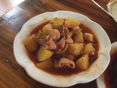 土豆烧肥肠-叶老大肥肠