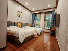 -梅州天地人花园酒店(梅县人民广场店)