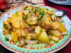 香煎蘑菇土豆片-喀秋莎俄罗斯西餐厅(广州分店)