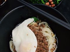 -丽影重庆小面(定西路店)