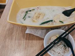 -谭仔米线(皇庭广场店)