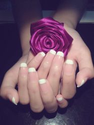 -EMILY艾枚莉美甲美睫·美颜·现磨咖啡