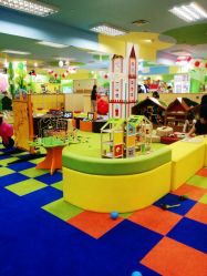 -莫莉幻想儿童乐园(绍兴金帝银泰城店)