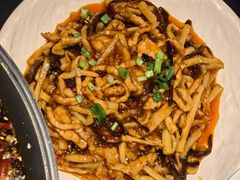 -麻六记(凤凰汇店)