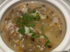 香菜黄鱼羹-蝶园·装修中(BFC外滩金融中心店)