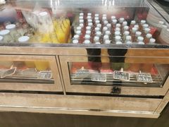 -圣丰索菲特·2 On 988 Café 自助餐厅
