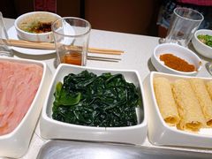 -海底捞火锅鲜切牛肉主题店(长寿路店)