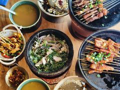 -包整·丝娃娃(一览甲秀楼风景店)