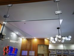 -靓芙泉专研痘痘肌