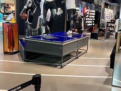 -NIKE品牌体验店(金源新燕莎店)