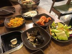 -香猪坊韩国烤肉专属门店(魏公村店)