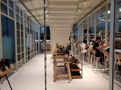 -百盛(莘庄店)