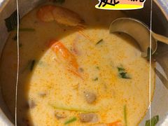 冬阴功-大头虾越式风味餐厅(光明广场店)