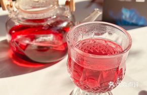 Flame Three Rose Flower Tea