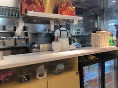 -小杨生煎(浦江欢乐颂店)