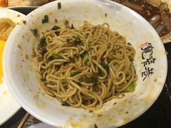 -张氏宽窄巷成都名小吃(茂业百货华强北店)
