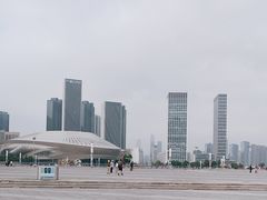 -东港音乐喷泉广场