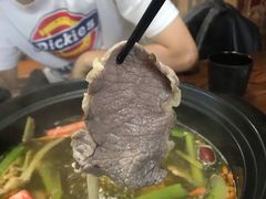 -陆记牛庄·碳锅龙虾烧烤(爱上花园店)