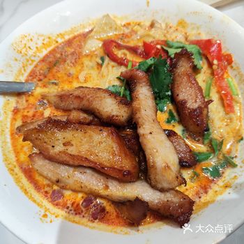 又来吃亞金金啦~黑豚肉米饭:肉质超级嫩滑