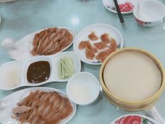 -六和聚传统烤鸭.天津菜(和平店)
